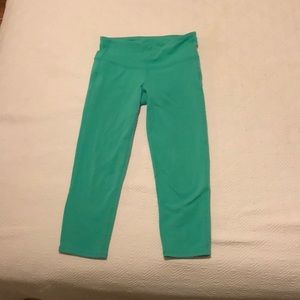 Athleta chataranga Capri